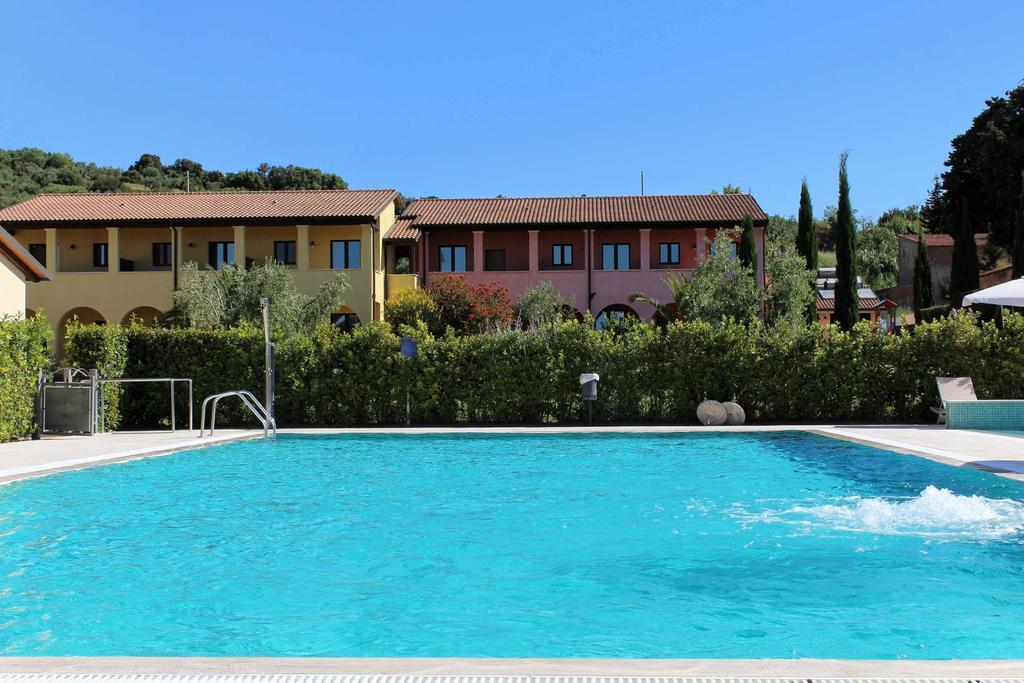 Le Corti Del Sole Residence Venturina Terme Dış mekan fotoğraf