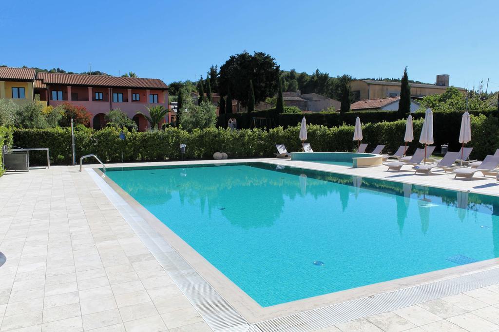 Le Corti Del Sole Residence Venturina Terme Dış mekan fotoğraf