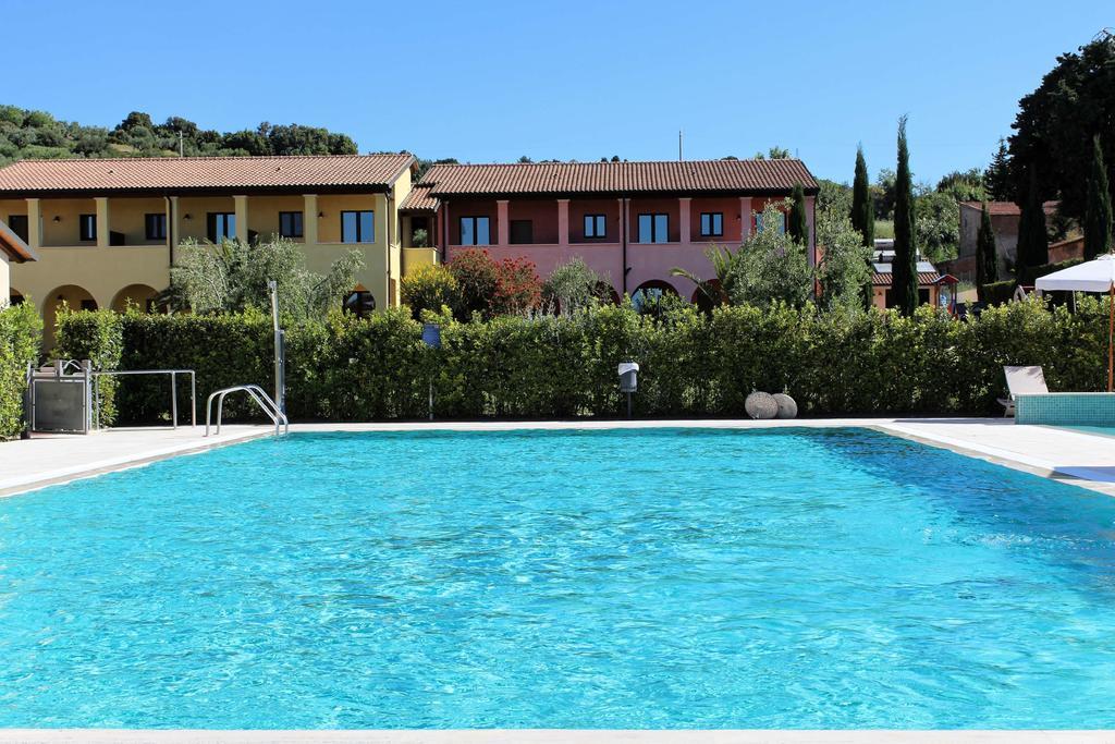 Le Corti Del Sole Residence Venturina Terme Dış mekan fotoğraf