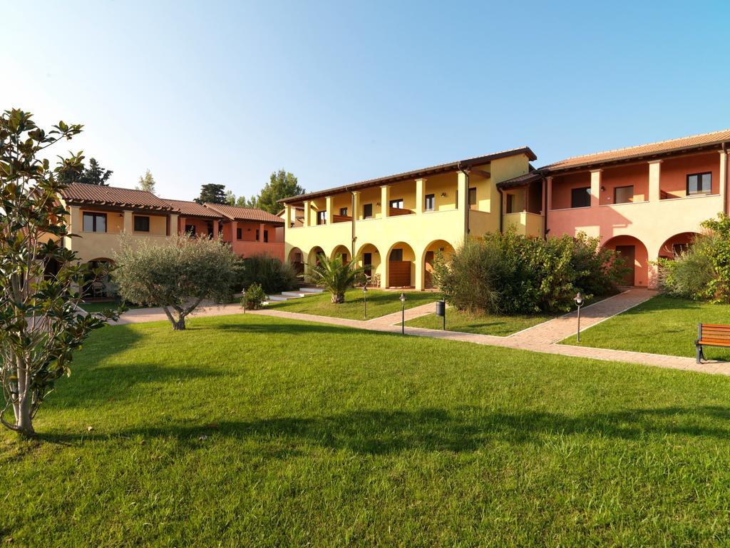 Le Corti Del Sole Residence Venturina Terme Dış mekan fotoğraf