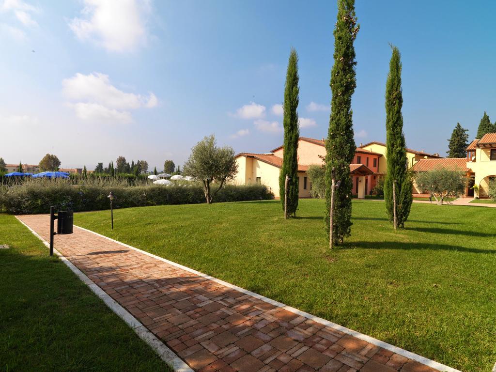 Le Corti Del Sole Residence Venturina Terme Dış mekan fotoğraf